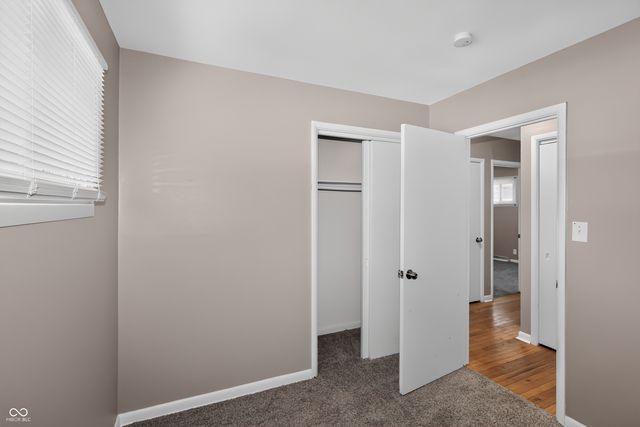 298 Gilbert Avenue, Beech Grove, IN 46107