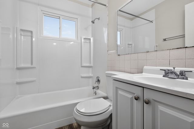 298 Gilbert Avenue, Beech Grove, IN 46107
