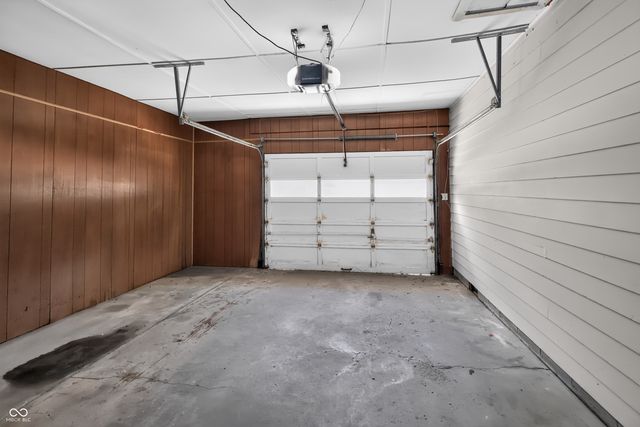 298 Gilbert Avenue, Beech Grove, IN 46107