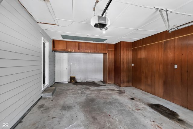 298 Gilbert Avenue, Beech Grove, IN 46107