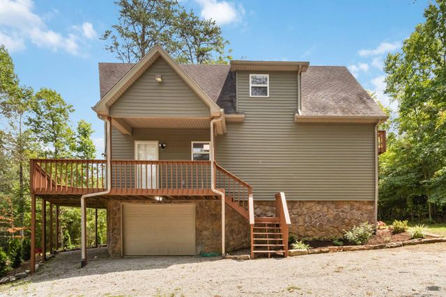 84 Clover Leaf Circle, Burnside, KY 42519