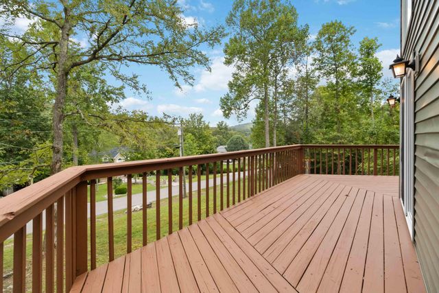 84 Clover Leaf Circle, Burnside, KY 42519