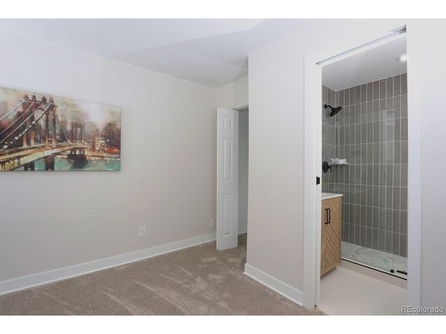 805 Perry St, Denver, CO 80204
