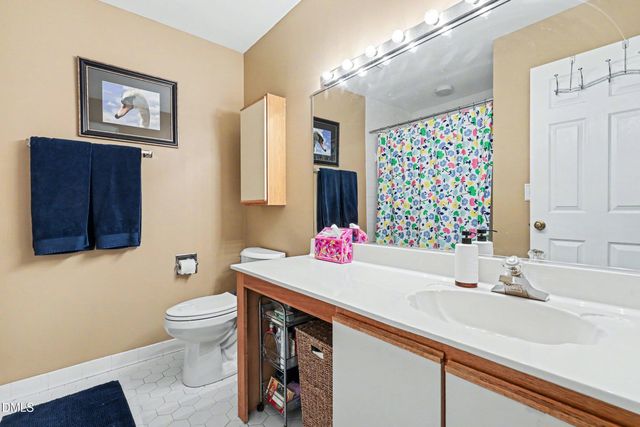 391 Summerwalk Circle, Chapel Hill, NC 27517