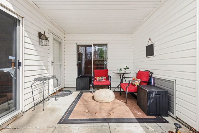 391 Summerwalk Circle, Chapel Hill, NC 27517