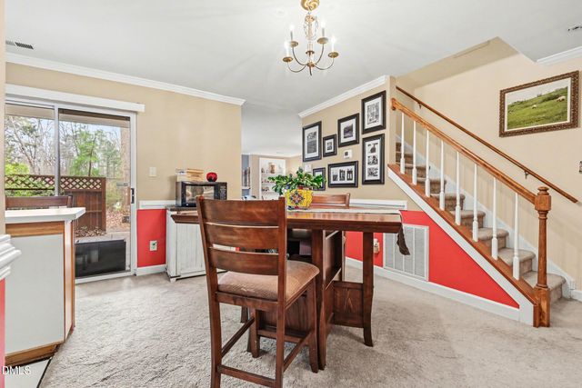 391 Summerwalk Circle, Chapel Hill, NC 27517