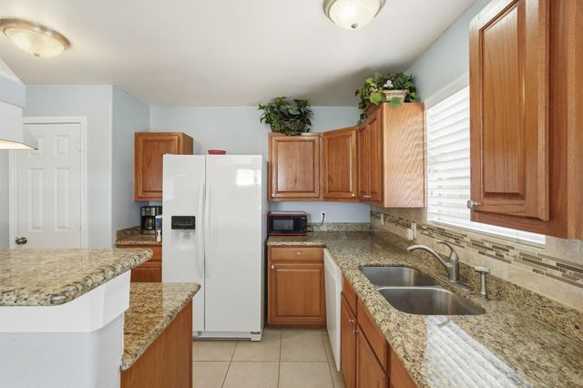 1631 Quail Run, Brookshire, TX 77423