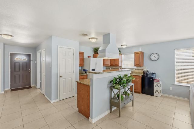 1631 Quail Run, Brookshire, TX 77423