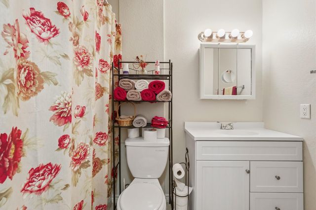 1631 Quail Run, Brookshire, TX 77423