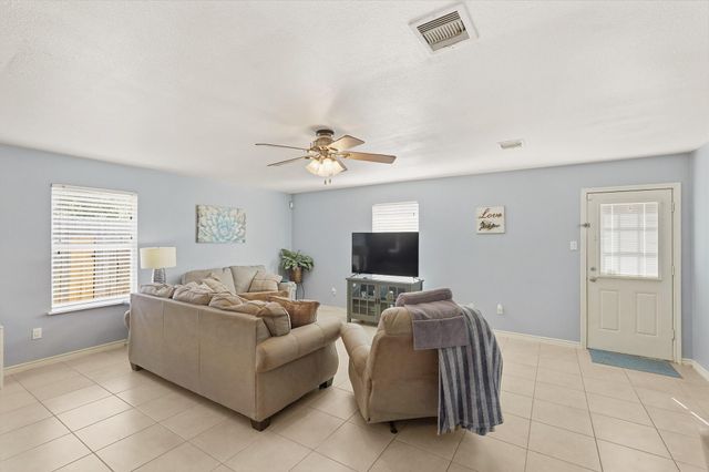 1631 Quail Run, Brookshire, TX 77423