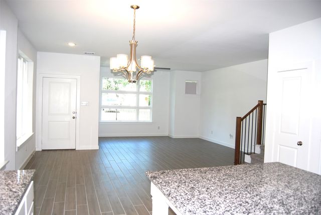 369 Oakbend Drive, Lewisville, TX 75067