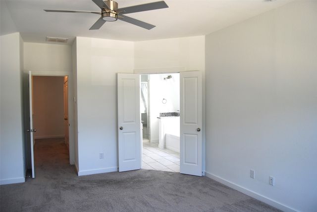 369 Oakbend Drive, Lewisville, TX 75067