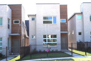 369 Oakbend Drive, Lewisville, TX 75067