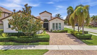 9201 Woodhurst DR, Naples, FL 34120