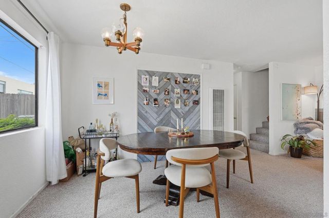 1460 Hornblend, San Diego, CA 92109