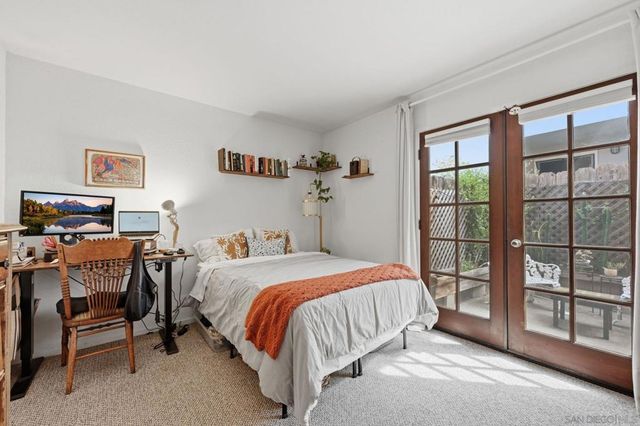 1460 Hornblend, San Diego, CA 92109