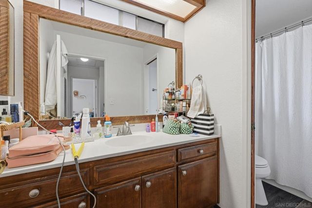 1460 Hornblend, San Diego, CA 92109