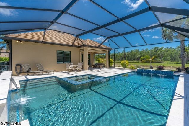 7343 Mockingbird CT, Naples, FL 34114