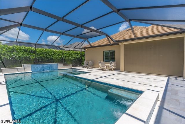 7343 Mockingbird CT, Naples, FL 34114