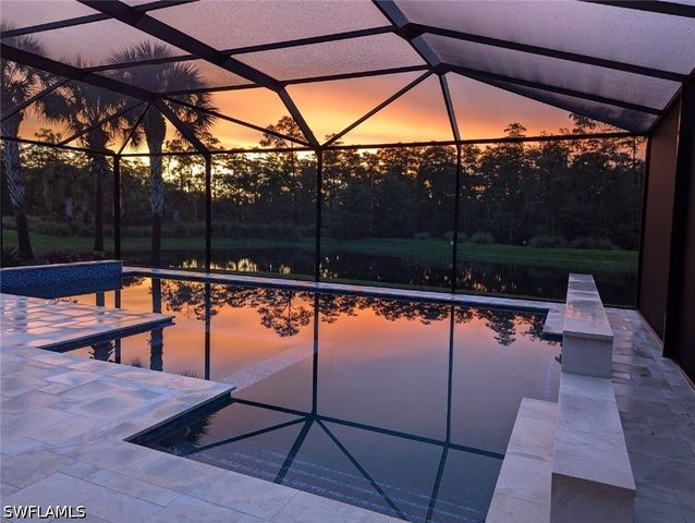 7343 Mockingbird CT, Naples, FL 34114