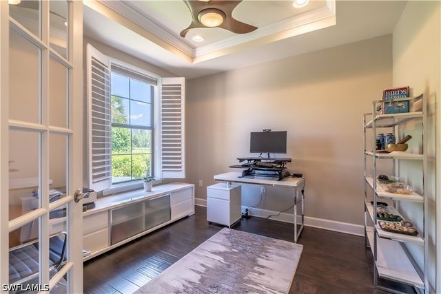7343 Mockingbird CT, Naples, FL 34114