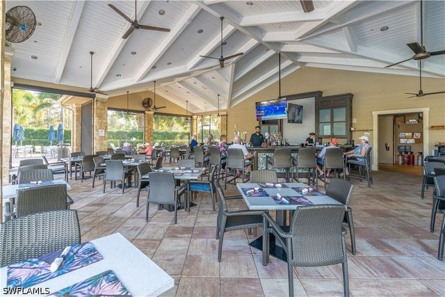7343 Mockingbird CT, Naples, FL 34114