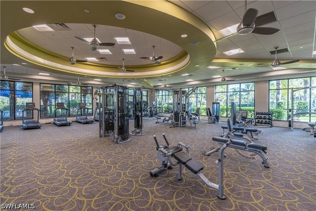 7343 Mockingbird CT, Naples, FL 34114