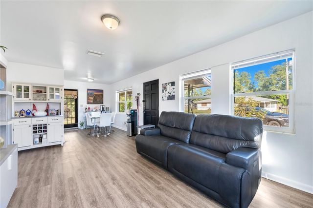 120 PETTEWAY DRIVE, Lakeland, FL 33805