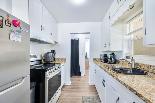 120 PETTEWAY DRIVE, Lakeland, FL 33805