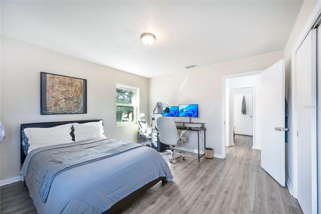 120 PETTEWAY DRIVE, Lakeland, FL 33805