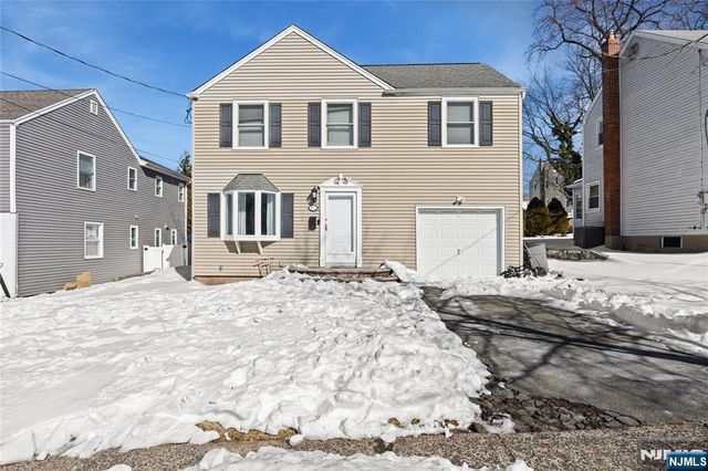 132 Cresthill Avenue, Clifton, NJ 07012