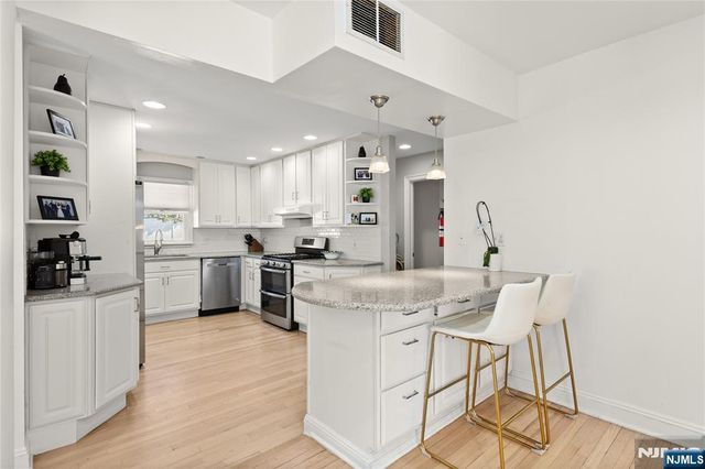 132 Cresthill Avenue, Clifton, NJ 07012