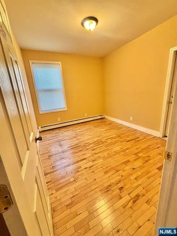 50 Seymour Avenue, Newark, NJ 07108