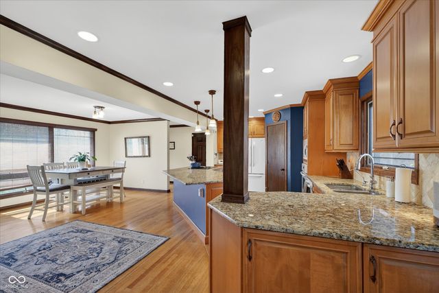 7368 E 71st Street, Indianapolis, IN 46256