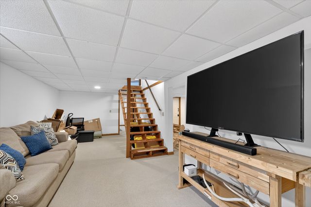 7368 E 71st Street, Indianapolis, IN 46256