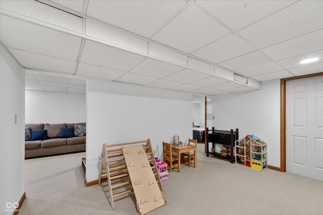 7368 E 71st Street, Indianapolis, IN 46256