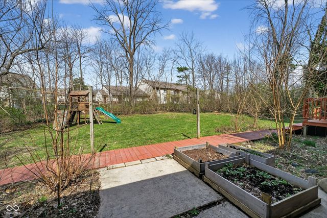 7368 E 71st Street, Indianapolis, IN 46256