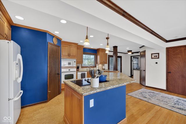 7368 E 71st Street, Indianapolis, IN 46256