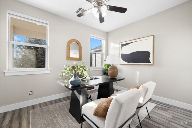 8018 Plumberry Ct, Middleton, ID 83644