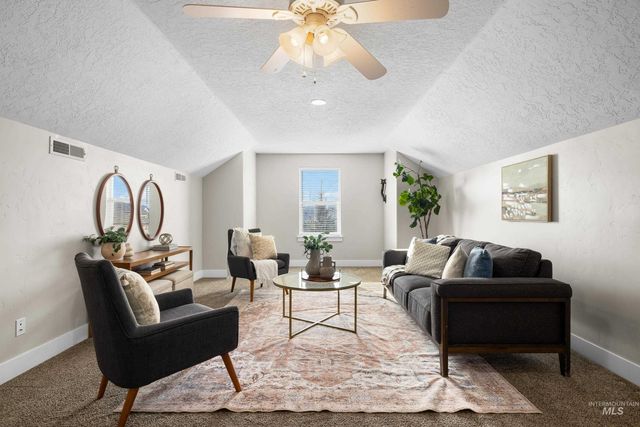 8018 Plumberry Ct, Middleton, ID 83644