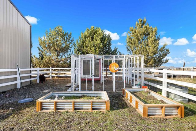 8018 Plumberry Ct, Middleton, ID 83644