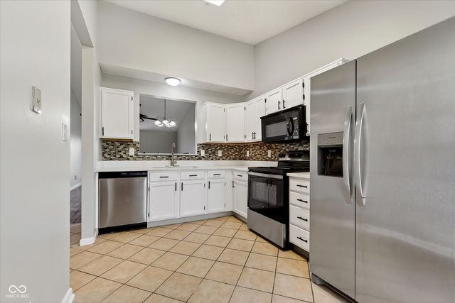 5110 Grand Tetons Drive, Indianapolis, IN 46237