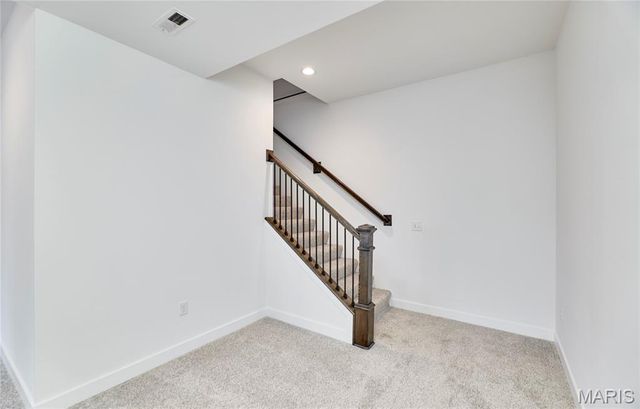 152 Canyon Creek Circle, Moscow Mills, MO 63362