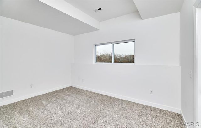 152 Canyon Creek Circle, Moscow Mills, MO 63362