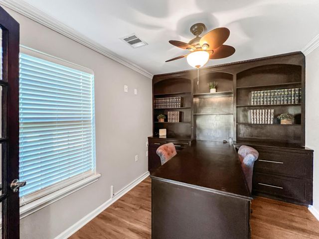 9731 Hadden Rd, Baytown, TX 77521