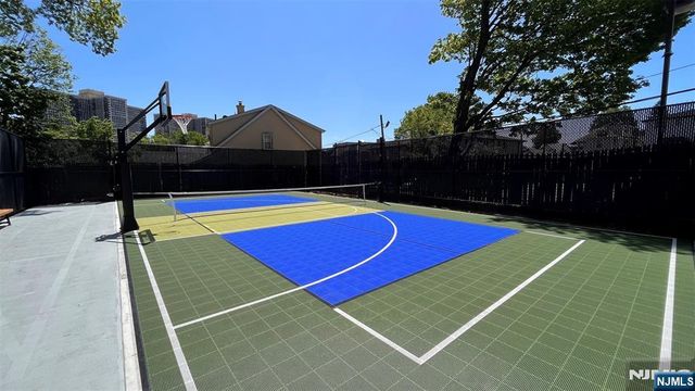 770 Anderson Avenue 2G, Cliffside Park, NJ 07010