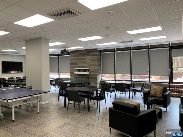 770 Anderson Avenue 2G, Cliffside Park, NJ 07010