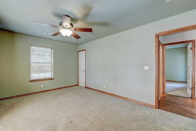648 N Cleveland Avenue, Shawnee, OK 74801