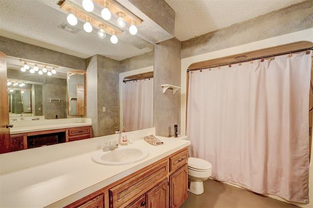 648 N Cleveland Avenue, Shawnee, OK 74801