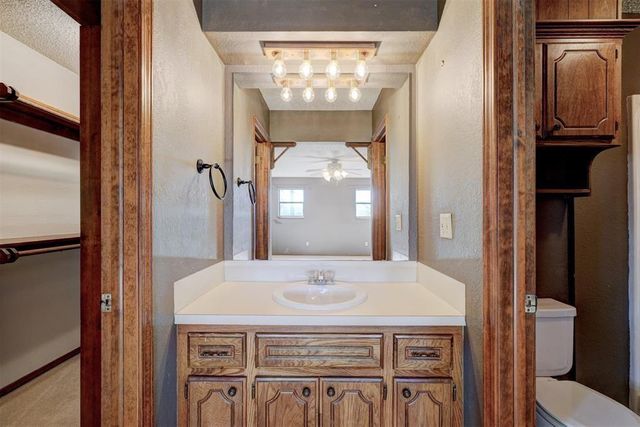 648 N Cleveland Avenue, Shawnee, OK 74801